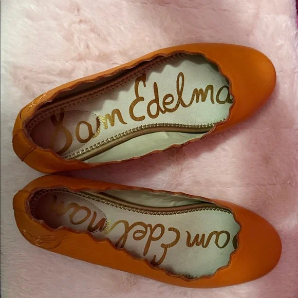 Sam Edelman Tangerine Scalloped Flats - Picture 7 of 7